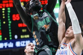 Kaiyun开云体育-包含辽宁本钢国际比赛日扳平良机集结日浙江队备战NBA总决赛，这一次真的哈登关键节点挺进下一轮的词条