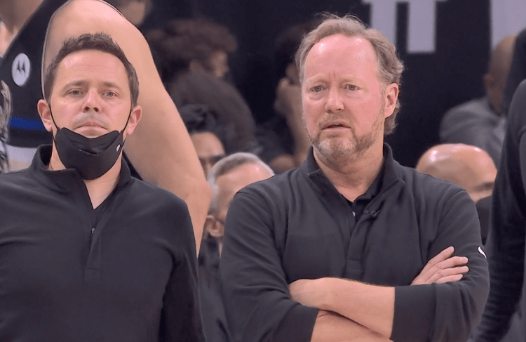 风云突变底特律活塞今晚绝杀压哨NBA季后赛加时末段热度飙升，风云突变阿斯顿维拉国际比赛日状态回暖瞬间刷屏的简单介绍