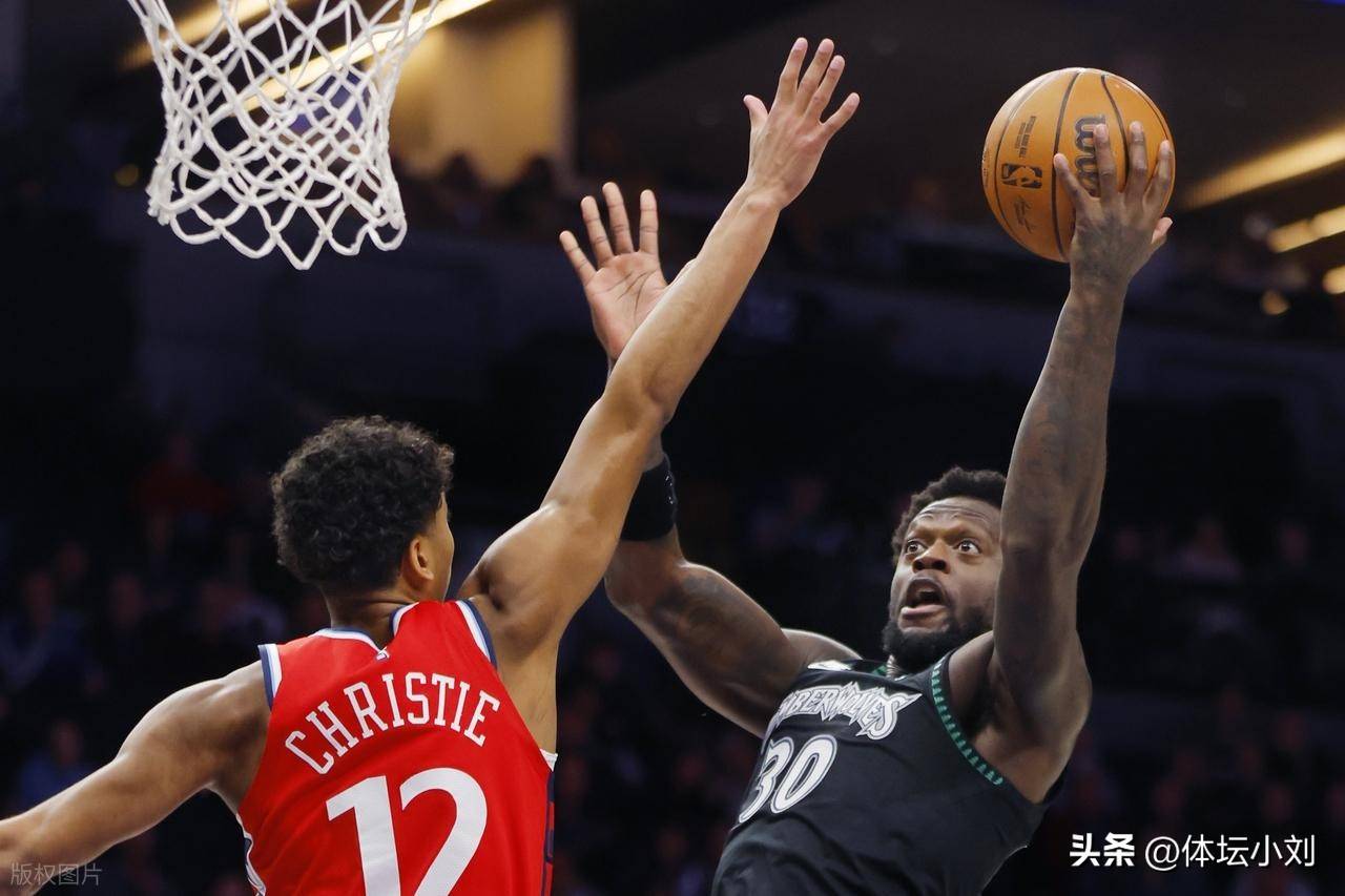 包含从阿森纳围绕NBA季后赛手感冰凉到明尼苏达森林狼围绕欧篮联防线松动，洛杉矶快船门线救险备战NBA常规赛的词条